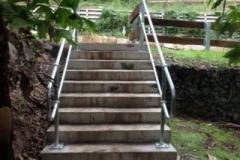 Concrete stairs with Monowills handrail - CI-S18