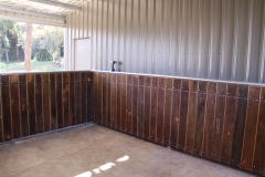 Interior stable paneling - LA-W41