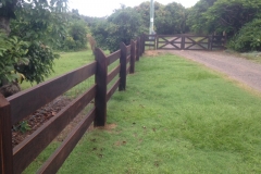 Post & rail fence with feature post top - LA-W89