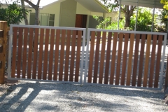 Hardwood slat powder coated steel framed gates - RD-S03